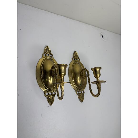 Pair of Vintage Brass Candle Wall Sconces - Gold Candlesticks for Victorian - Picture 5 of 10